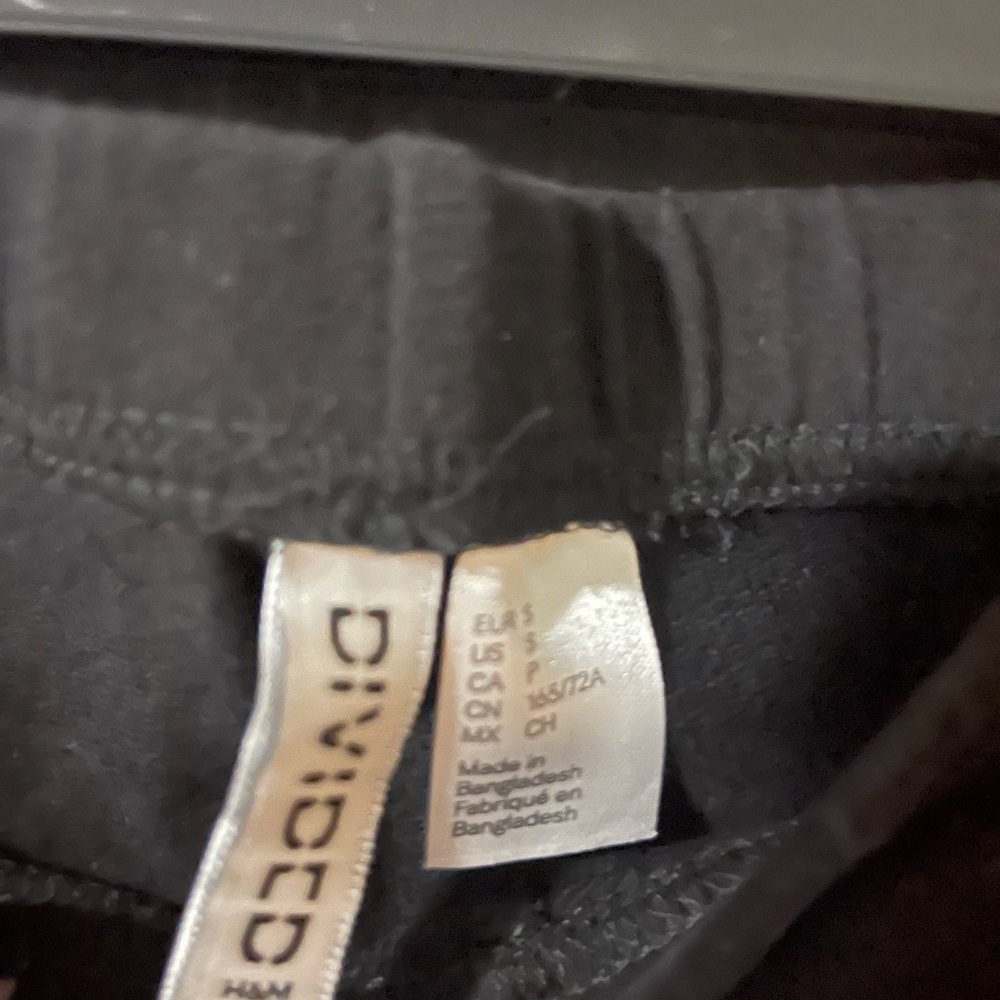 H&M leggings - Picture 2 of 2